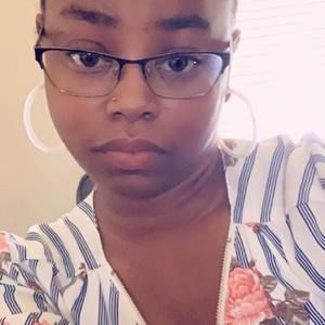 Meet your Posher, Cora